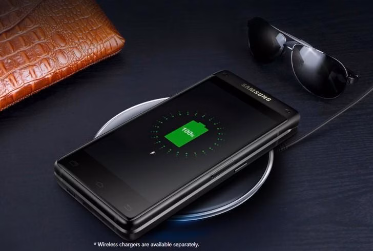 Новый смартфон-раскладушка Samsung Leadership 8 появился в Китае. Эксклюзивно у ChinaMobile 3 gsmarena 004