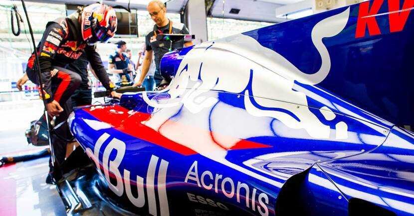 Acronis отмечает год партнерства со Scuderia Toro Rosso 3 image002