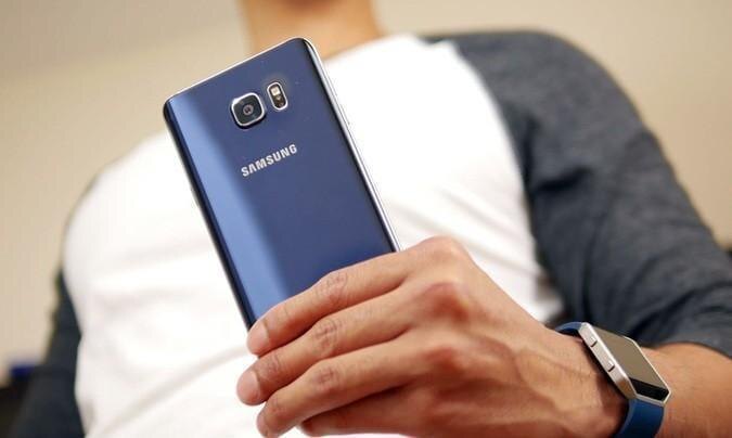 Samsung выпустит первый в мире смартфон с алкотестером 2 in article a8908433e4