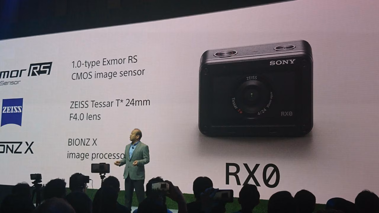 IFA 2017. Sony сделала миниатюрную камеру RX0 для профессиональной съёмки 4 photo 2017 08 31 16 09 11
