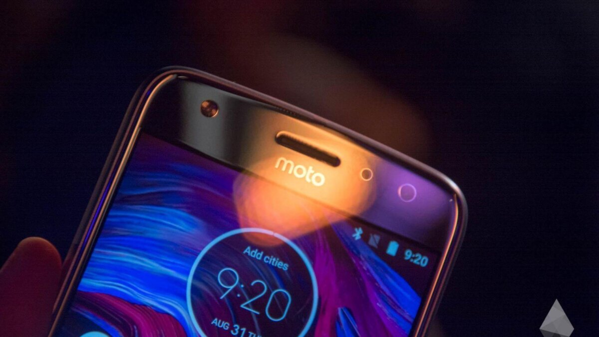 "Живые" фото Moto X4 с IFA 2017 8 DSC 4724