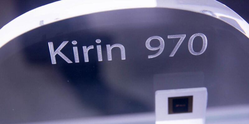 IFA 2017. Huawei показала неанонсированный процессор Kirin 970 с искусственным интеллектом (DSC 5148 e1504280440390)