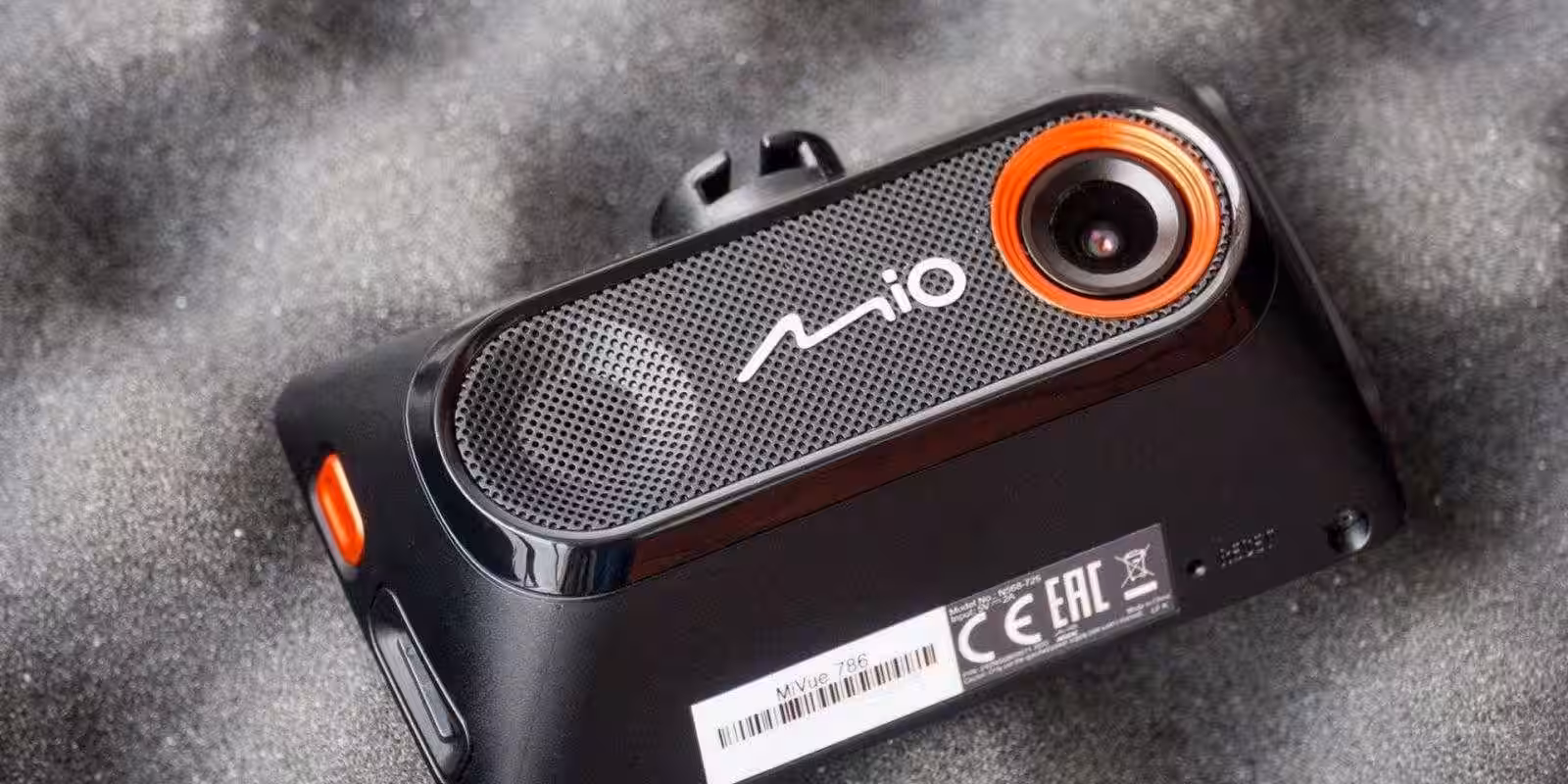 Дорожный свидетель. Обзор видеорегистратора Mio MiVue 786 14 mio786 6
