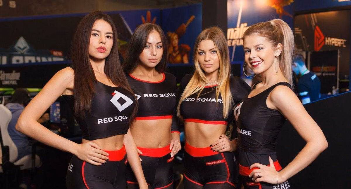 18+ Самые красивые девушки ИгроМир 2017 и Comic Con 55 Best Girls