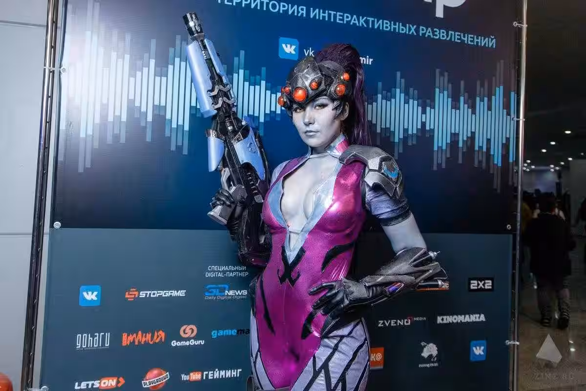 18+ Самый необычный косплей на ИгроМир 2017 и Comic Con. Часть 1 57 Cosplay 55 of 109