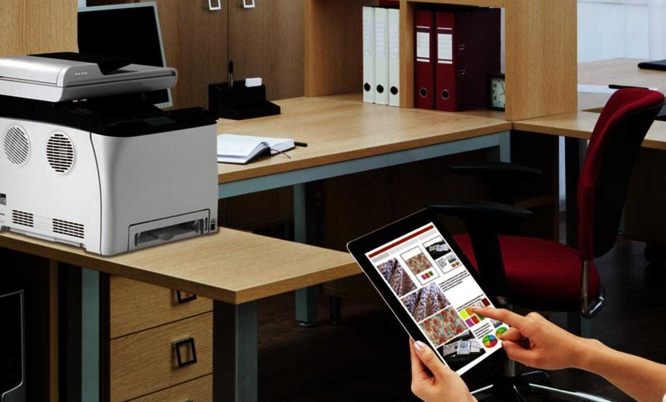 Новые цветные лазерные принтеры и МФУ Ricoh для бизнеса уже в России 4 Ricoh SP C262SFNw