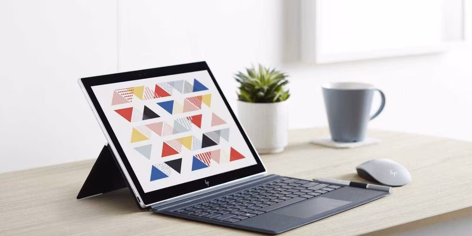 Microsoft ΠΏΡΠ΅Π΄ΡΡΠ°Π²ΠΈΠ»Π° ΠΏΠ΅ΡΠ²ΡΠ΅ Π½ΠΎΡΡΠ±ΡΠΊΠΈ Π½Π° ARM-ΠΏΡΠΎΡΠ΅ΡΡΠΎΡΠ΅ Ρ Windows 10 3 hp