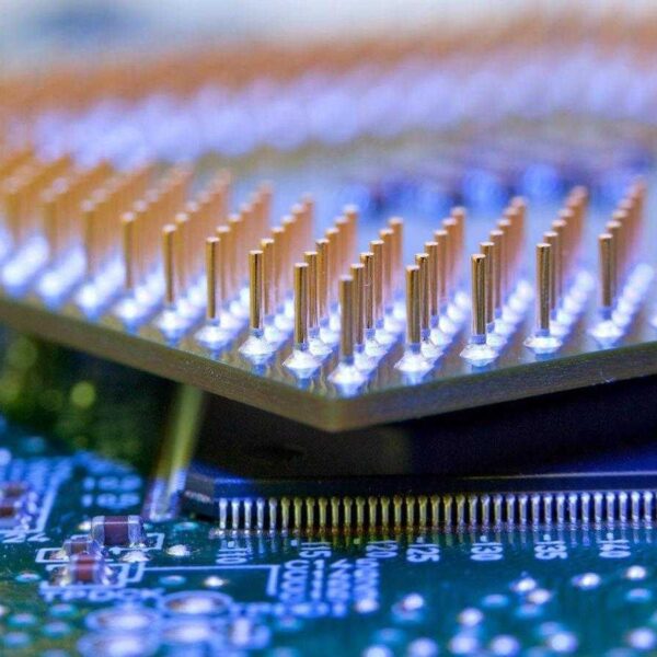 Meltdown – «одна из худших найденных уязвимостей процессоров» (1466509020 processor kilocore 001)