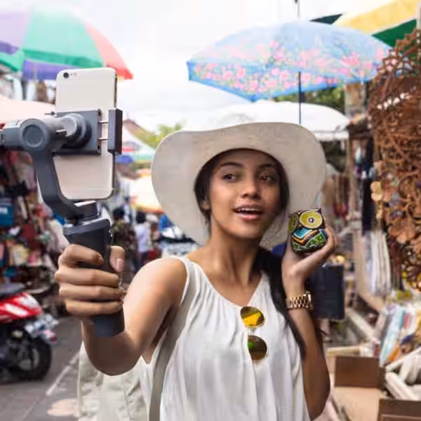 DJI Osmo Mobile 2 Lifestyle 1