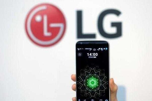 LG представит новый V30 с ИИ-камерой на MWC 2018 (175961 2837103 updates)