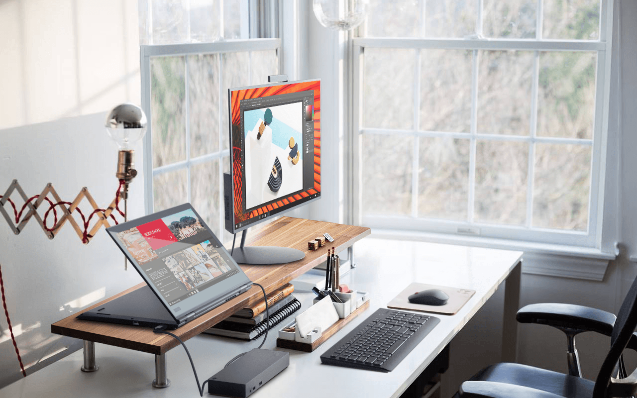 Lenovo представила в России ноутбуки ThinkPad X1 Yoga, X380 Yoga и L380 Yoga 4 03 X1 YOGA Still Life Home Office Stand mode connected to a display with dock