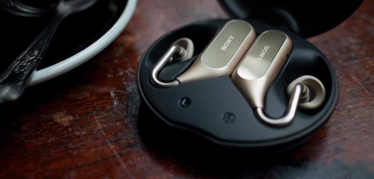 YaC 2018. Sony Xperia Ear Duo стали первым носимым устройством с ассистентом Алиса