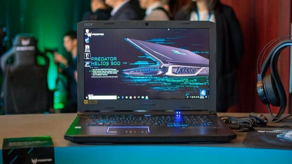 Acer привезла игровой ноутбук Predator Helios 500 в Россию 4 acer predator helios 500 5