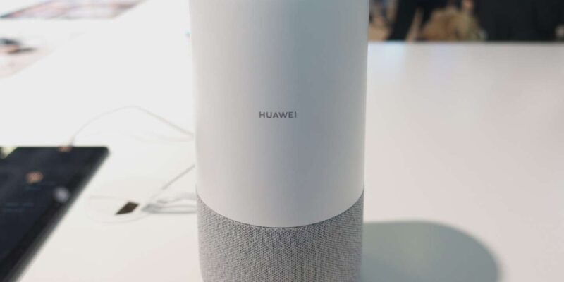 IFA 2018: Huawei представила «умную» колонку с голосовым помощником Alexa (Lz9SQESsw1BV)