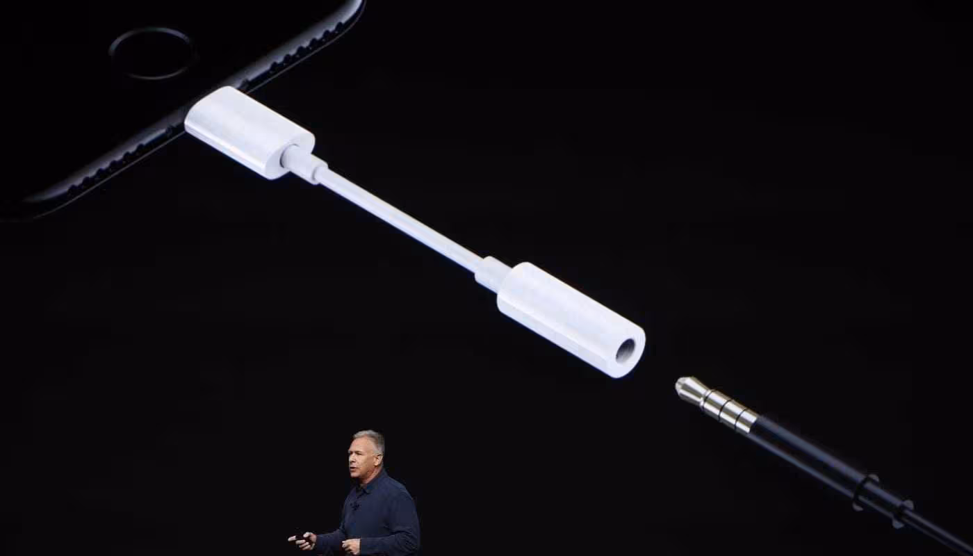 headphone dongle.0