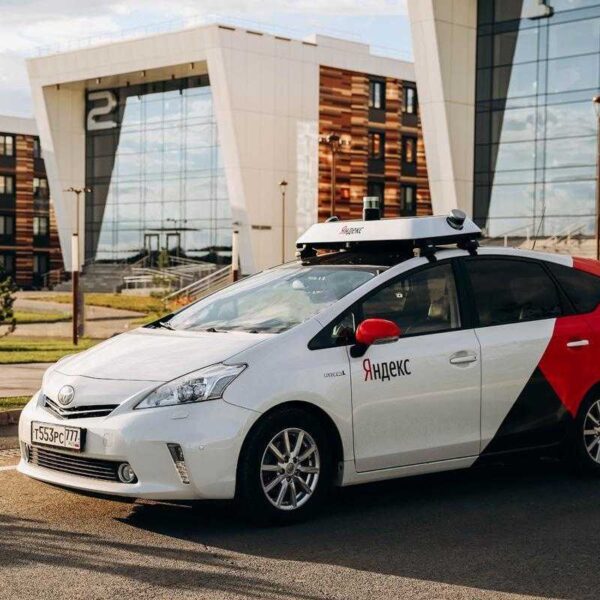 «Яндекс» запустил первое беспилотное такси в Татарстане (orig)