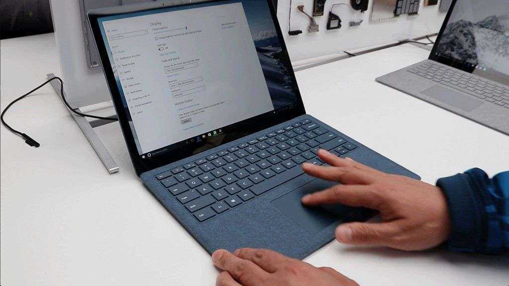 Слухи: Microsoft’s Surface Laptop 2 может выйти в черном цвете 2 1497888974 programmnoe obespechenie microsoft surface laptop 2017