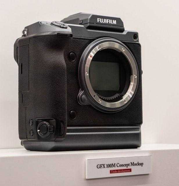 Fujifilm разрабатывает 100-мегапиксельную камеру (fujifilm 100 megapixel medium format concept 5)