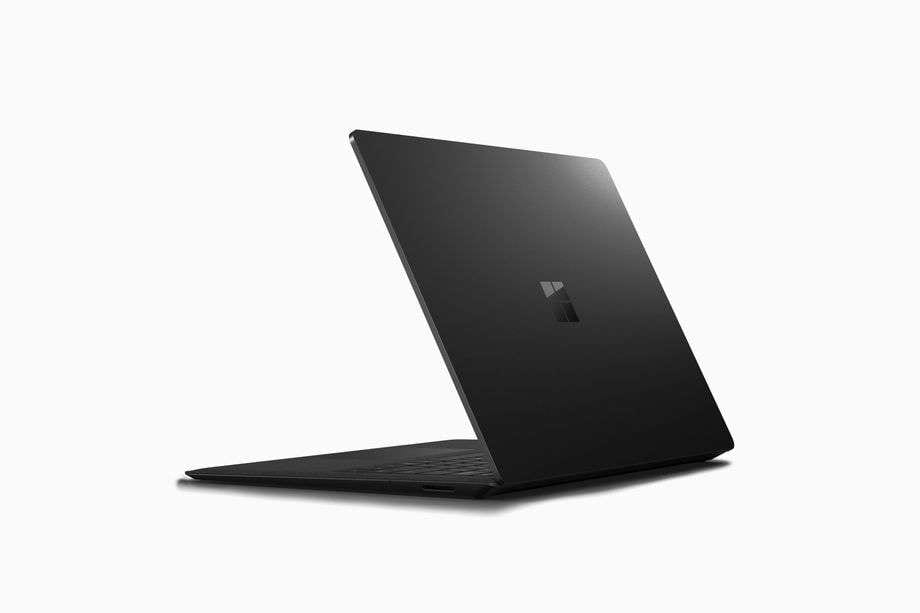 Слухи: Microsoft’s Surface Laptop 2 может выйти в черном цвете (surfacelaptop2black.0)