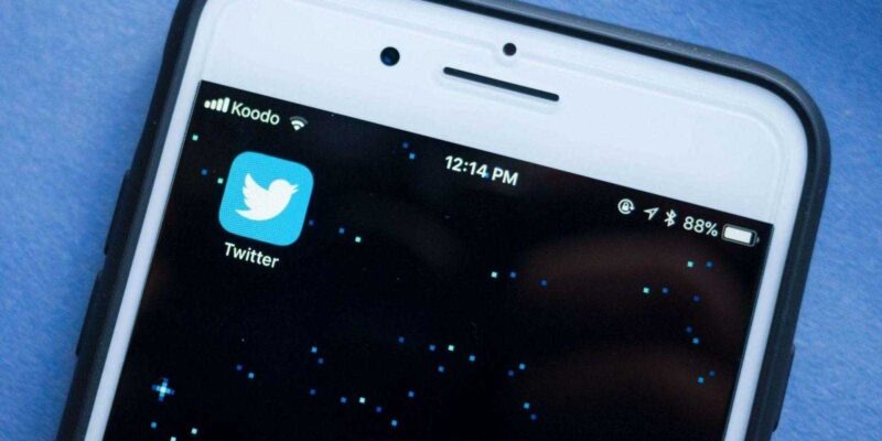 Twitter переместит прямые трансляции наверх ленты (twitter mobile app 1 1)