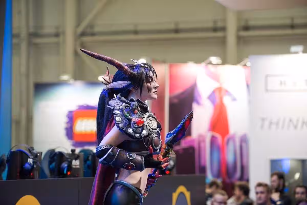 18+ Самый необычный косплей на ИгроМир 2018 и Comic Con. День 1 42 igromir comic con kosplej 34