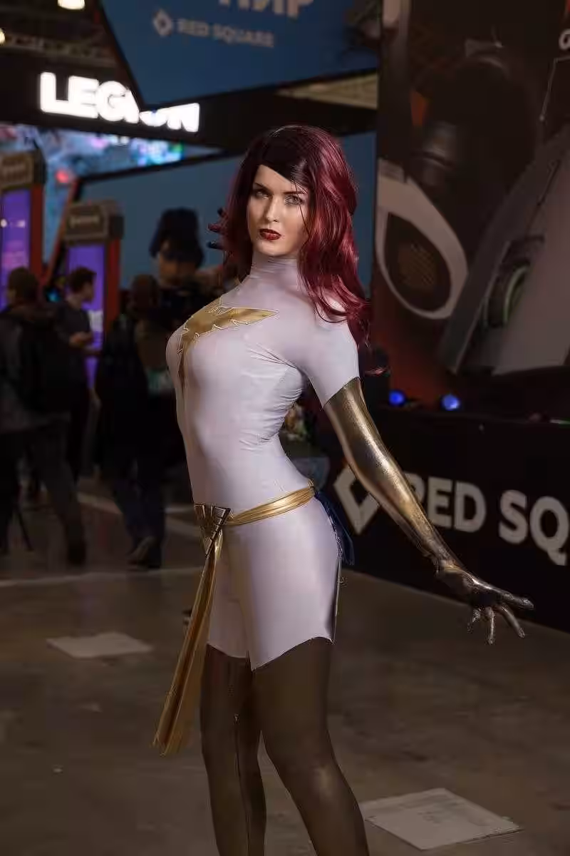 18+ Самый необычный косплей на ИгроМир 2018 и Comic Con. День 2 45 igromir comic con kosplej den 2 23