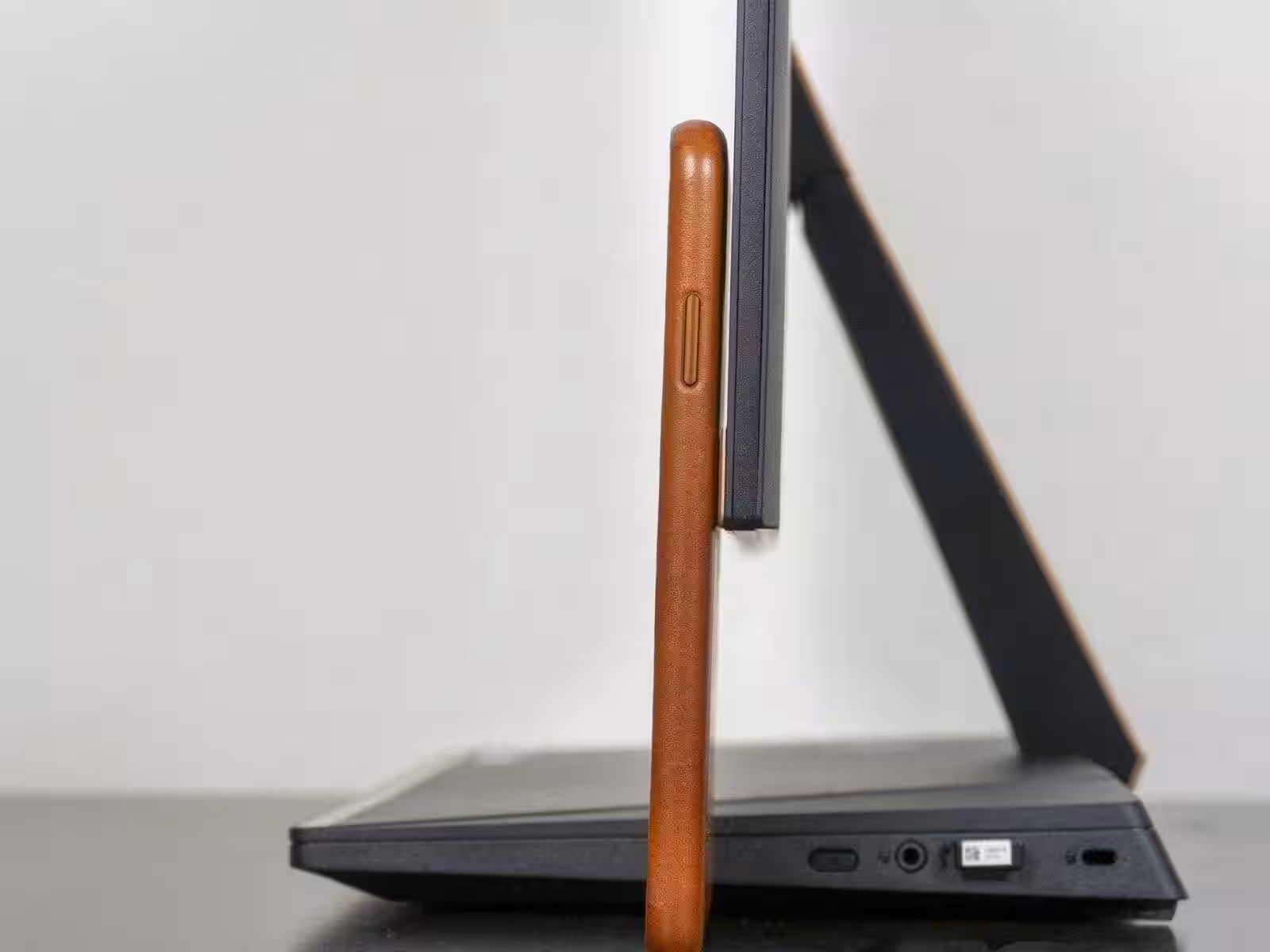 Стильный компьютер. Обзор ультратонкого моноблока Acer Aspire S24-880 5 p1780028