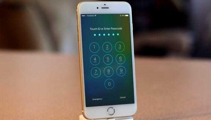 Уязвимость в iOS 12 позволяет хакерам видеть контакты и фотографии (unlock iphone screen lock)