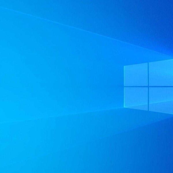 В Windows 10 появится светлая тема (9qzjxgbn7h0k)