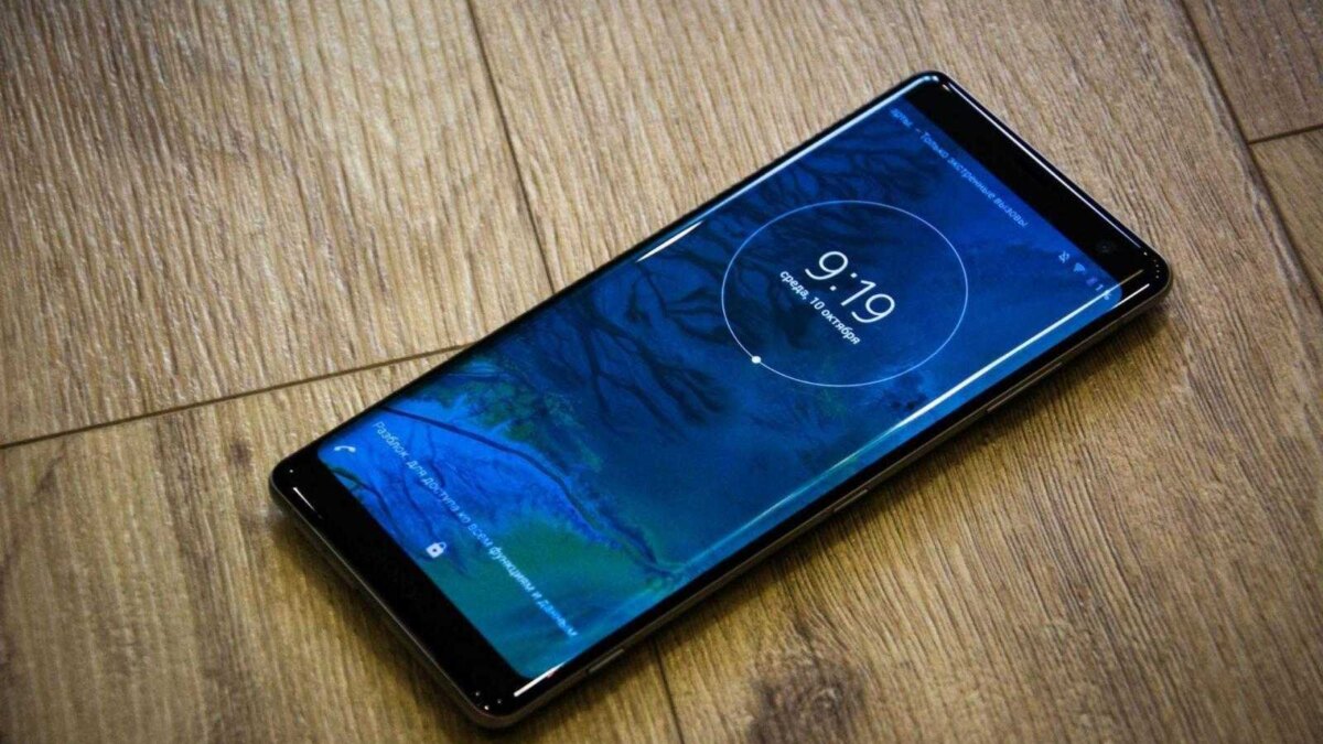 Новый OLED-дисплей в разы лучше прошлогодних IPS