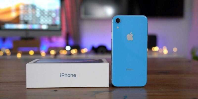 Apple утверждает, что iPhone XR продается лучше всех (iphone xr unboxing)