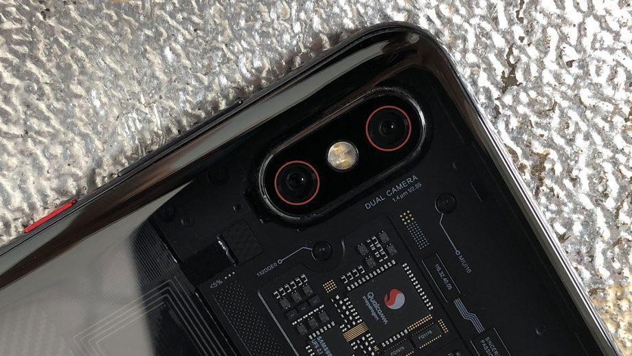 Xiaomi выпускает в России новый Mi 8 Pro (xiaomi mi 8 pro review camera)