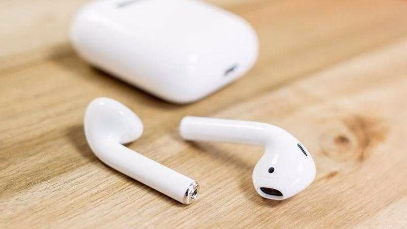 Apple запатентовала AirPods с биометрическими датчиками 2 airpods 2 release date price specs thumb800