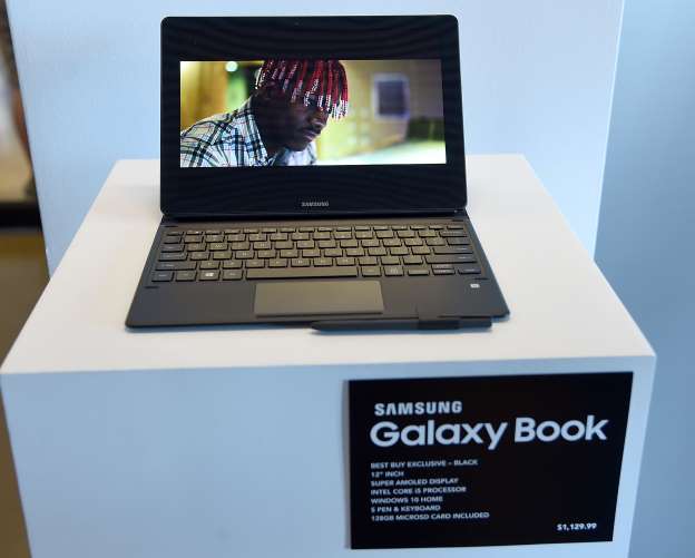 Samsung показала первый 15,6-дюймовый 4K OLED-экран для ноутбуков (BBSDMsD.img)