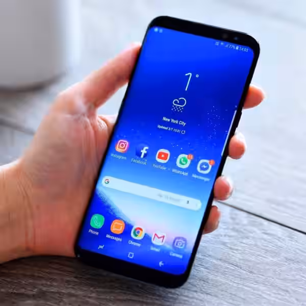 Samsung Galaxy S10 00 1