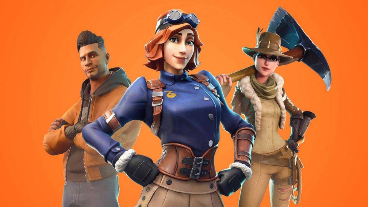 Из Fortnite убрали лут-боксы в режиме PvE 5 Три персонажа из игры Fortnite в боевой одежде на оранжевом фоне