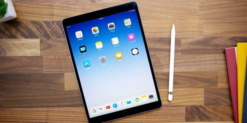 Слух: Apple планирует выпустить обновленный iPad mini (maxresdefault 2 1)