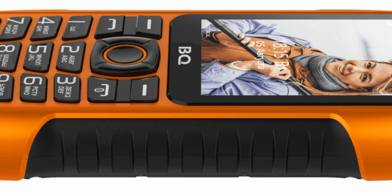 BQ выпустил плавающий телефон BQ-2439 Bobber (2)