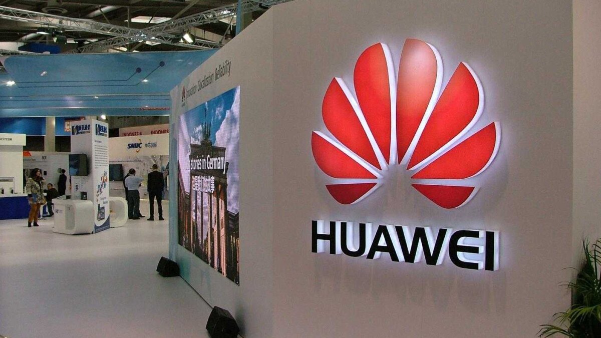 Huawei P30 Lite показали на фотографиях за месяц до презентации 1 2015 03 19 CeBIT 2015l by Olaf Kosinsky 21