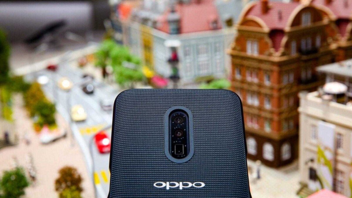 MWC 2019. Oppo представила свой первый 5G-смартфон 2 D0GB6lVXgAA03jM