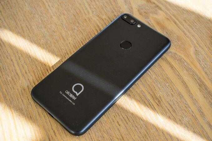 MWC 2019. TCL выпустила Alcatel 1S — 5,5-дюймовый IPS-смартфон 6