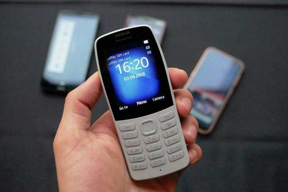 MWC 2019. Nokia представила кнопочный Nokia 210 за 35 долларов 5 Nokia 4.2 Nokia 3 Nokia 1 Plus Nokia 210 Hands On 16