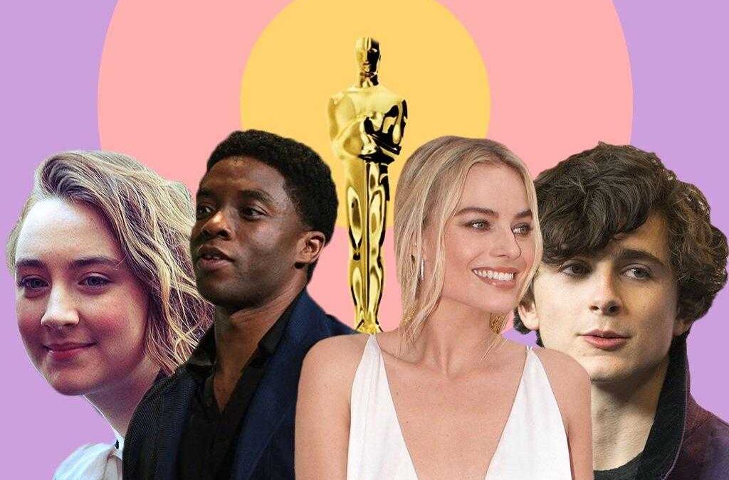 Изображение с четырьмя актерами и статуей Оскара на фоне