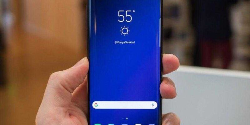 Смартфон Galaxy S10e официально подтверждён Samsung (galaxy s10 image 920x690 1)