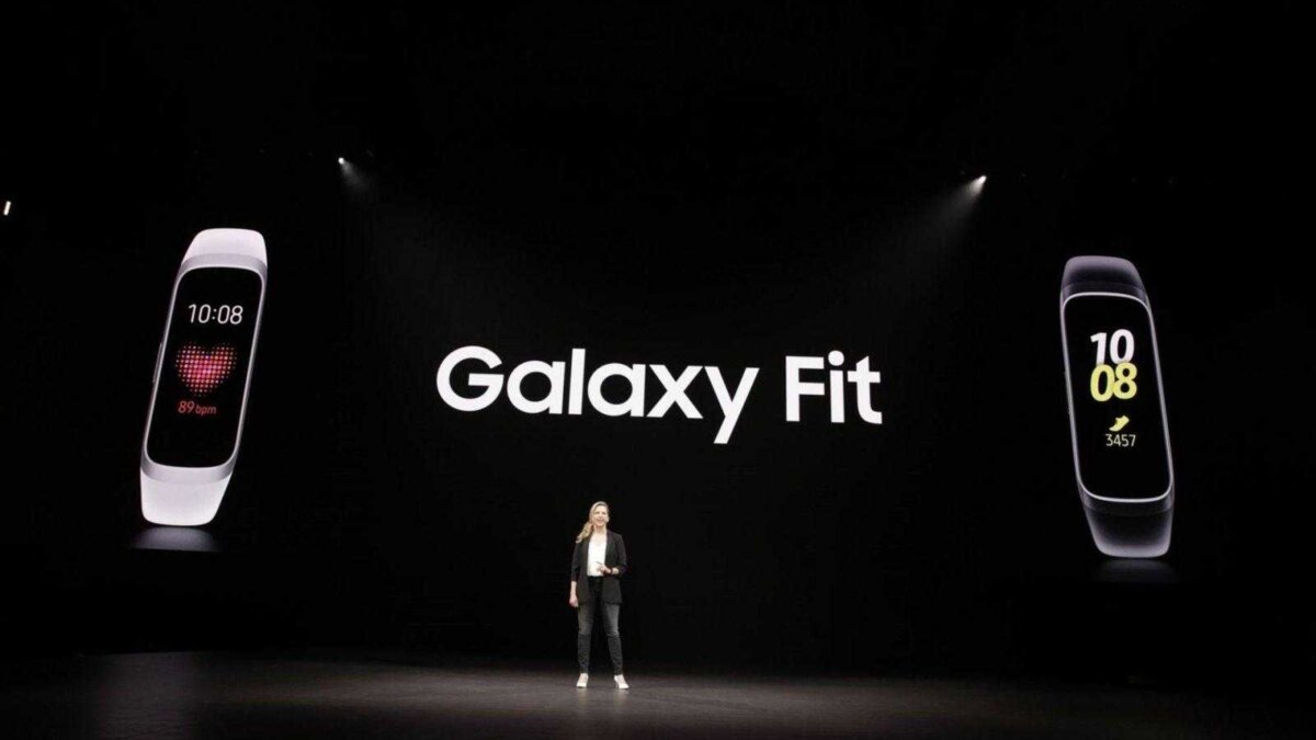 Samsung Galaxy Fit расширяет линейку носимых устройств компании 5 lcimg 91c82af9 3c2d 4c12 868a 1f9845aee126