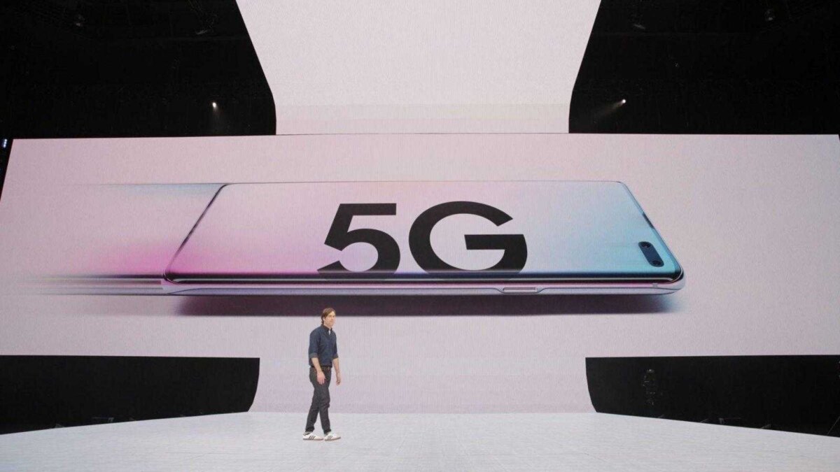 Samsung показал самый мощный смартфон Galaxy S10 5G 8 lcimg da5c33f9 9ddd 4a19 93ba 3842e2b236e2