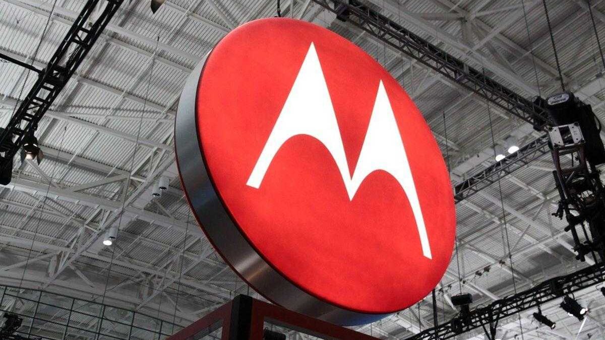 Motorola подтвердила, что представит сгибающийся смартфон в этом году 2 motorola stock logo