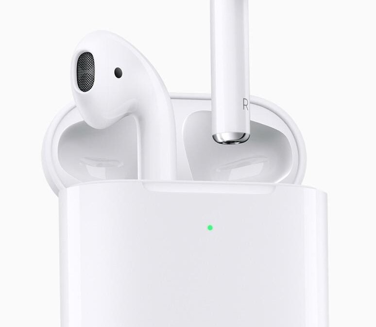 Молния: Apple выпустила новые наушники AirPods. Фото, характеристики и цена в России 4 apple airpods worlds most popular wireless headphones 03202019