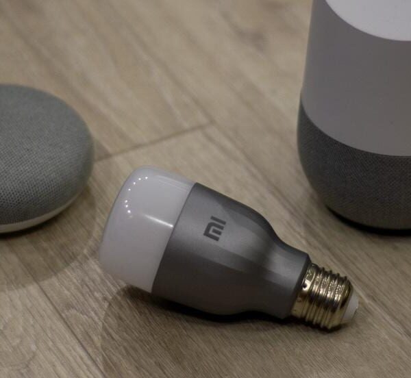 Обзор умных лампочек Xiaomi Mi LED Smart Bulb + Google Home: да будет свет (dsc 7085 2)