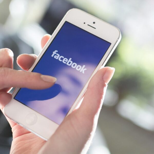 Facebook подает в суд на украинских разработчиков за кражу пользовательских данных (facebook)
